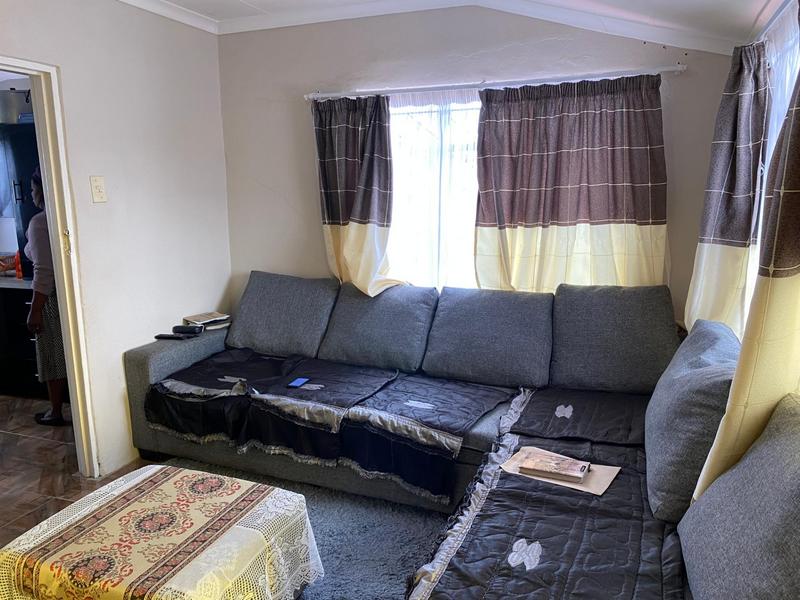 2 Bedroom Property for Sale in Ezibeleni Eastern Cape